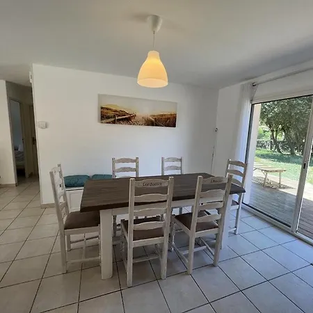 Villa La Grande Combe - 012 - Agreable Dans Quartier Calme De Soulac/mer Mae-3721 Soulac-sur-Mer