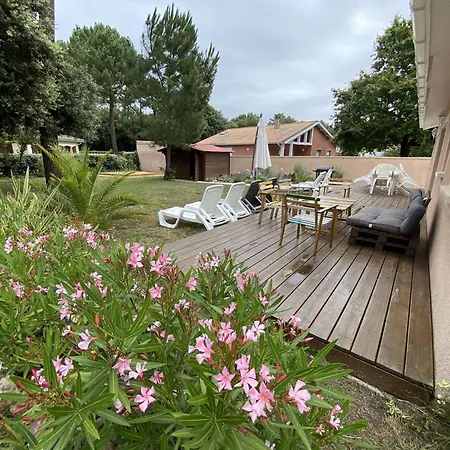 La Grande Combe - 012 - Agreable Dans Quartier Calme De Soulac/mer Mae-3721 Villa Soulac-sur-Mer